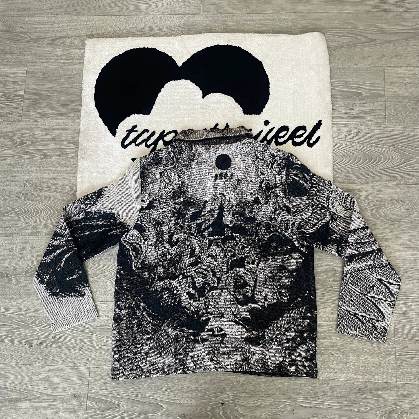 BERSREK WOVEN TAPESTRY JACKET