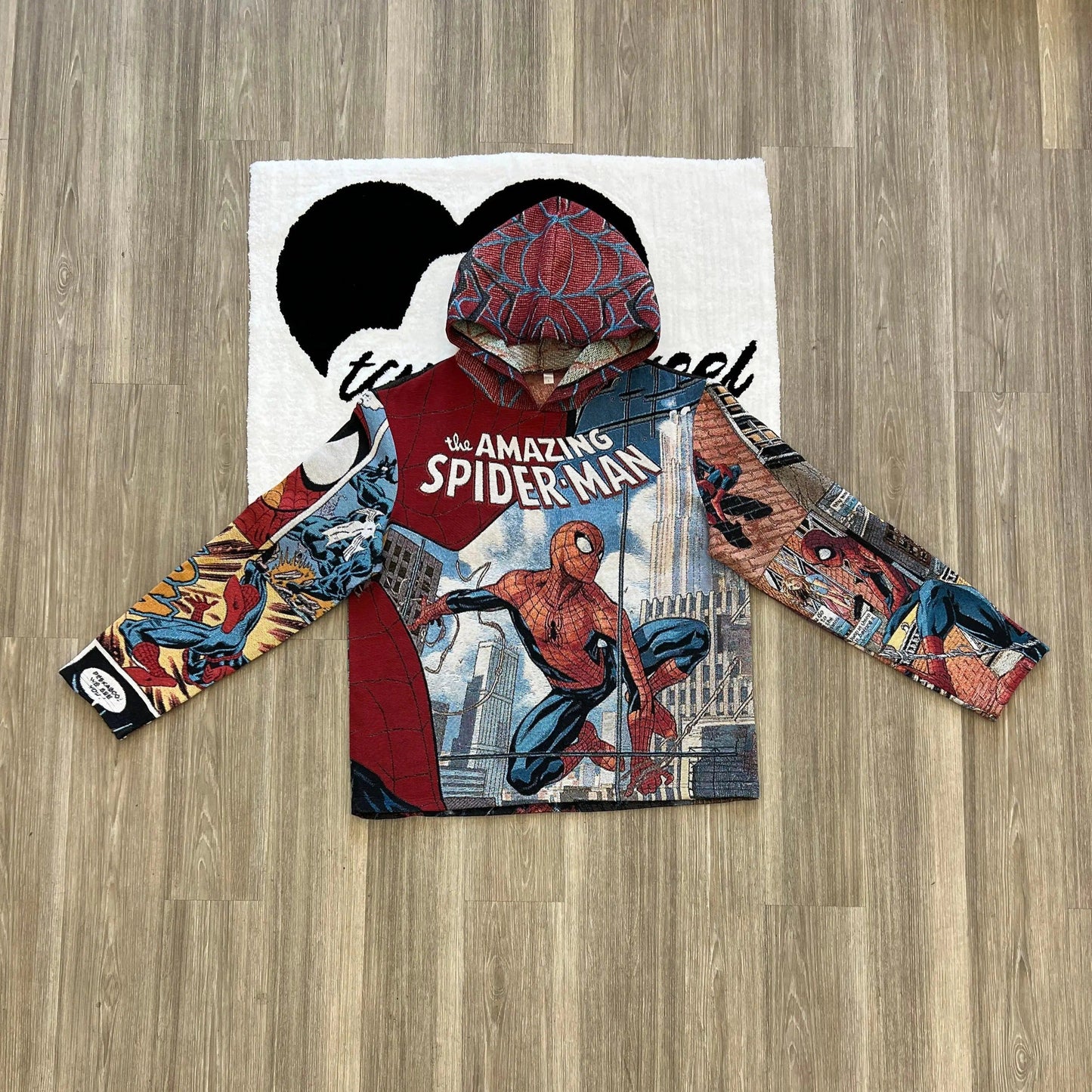 AMAZING SPIDER-MAN WOVEN TAPESTRY HOODIE