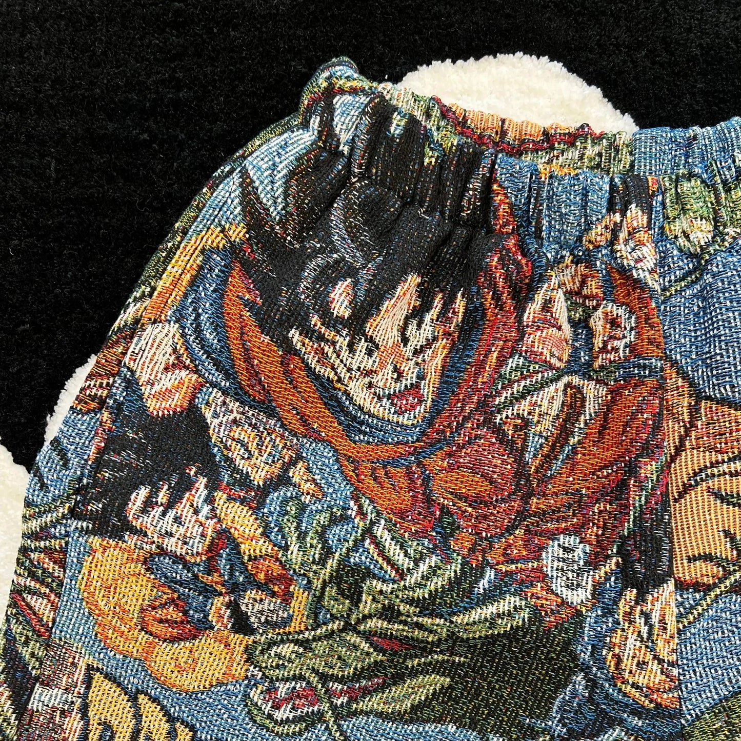 GOKU WOVEN TAPESTRY SHORTS